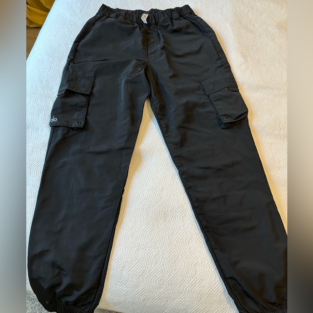 Alo cargo pants